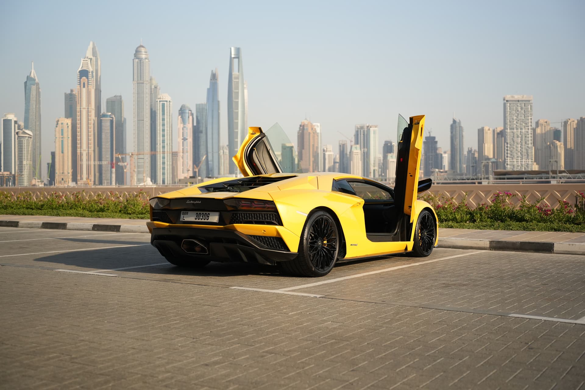 Lamborghini Aventador 2021 mieten in Dubai - Ansicht 4