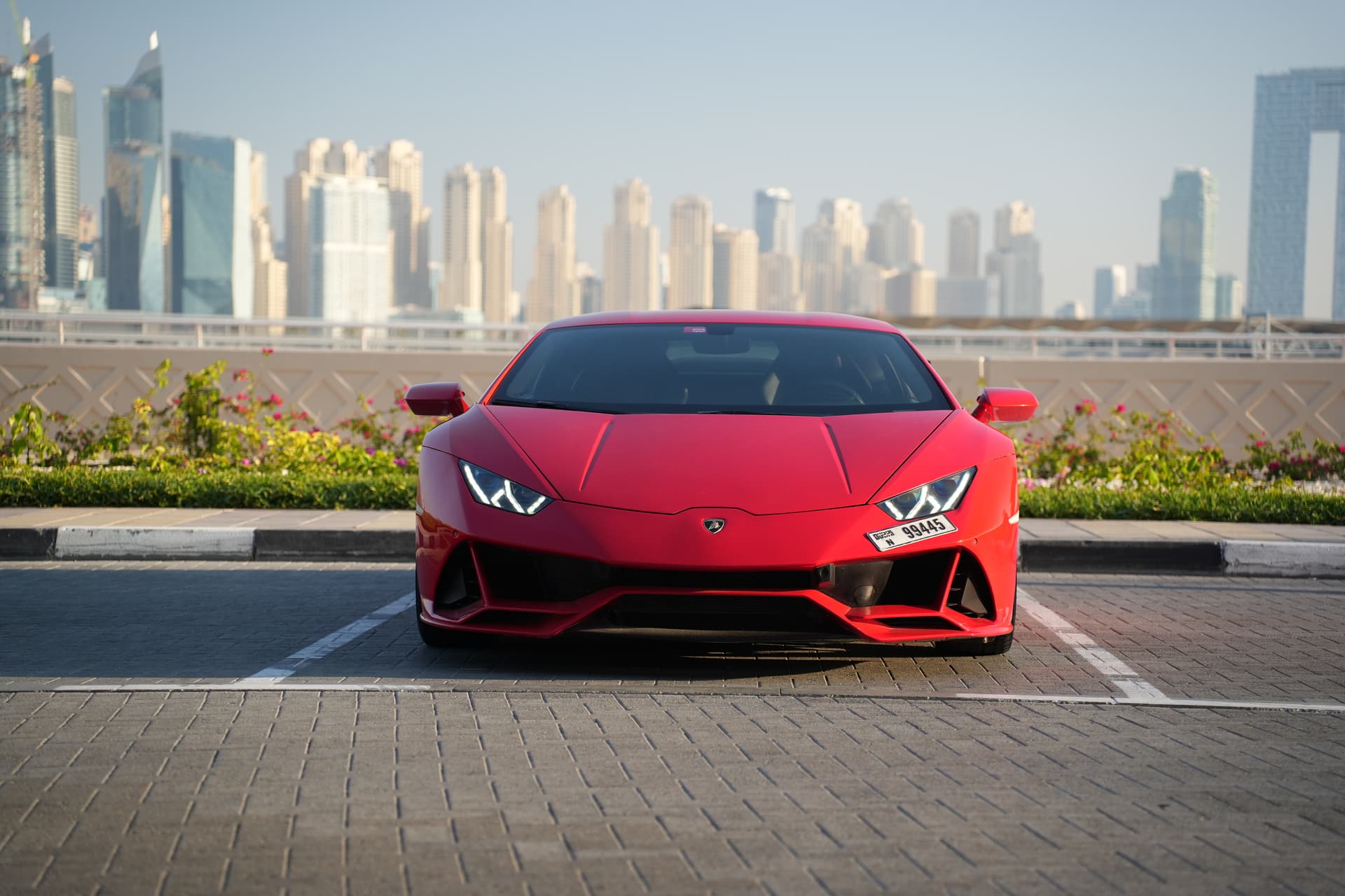 Lamborghini Huracan 2020 mieten in Dubai - Ansicht 2