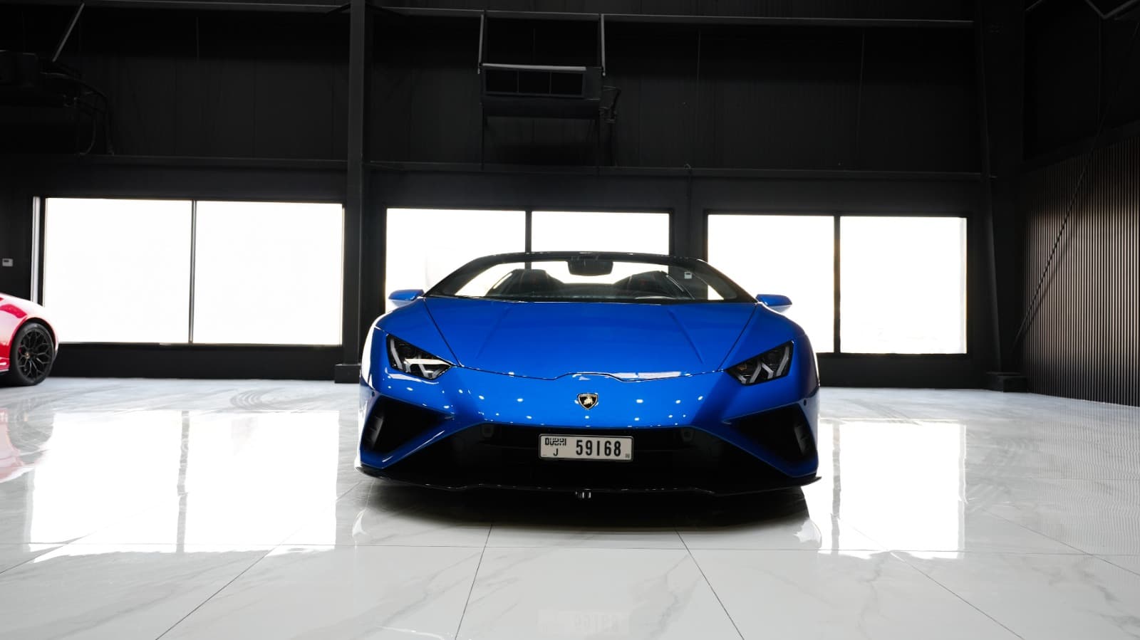 Lamborghini Huracan 2023 huren Dubai - Vooraanzicht