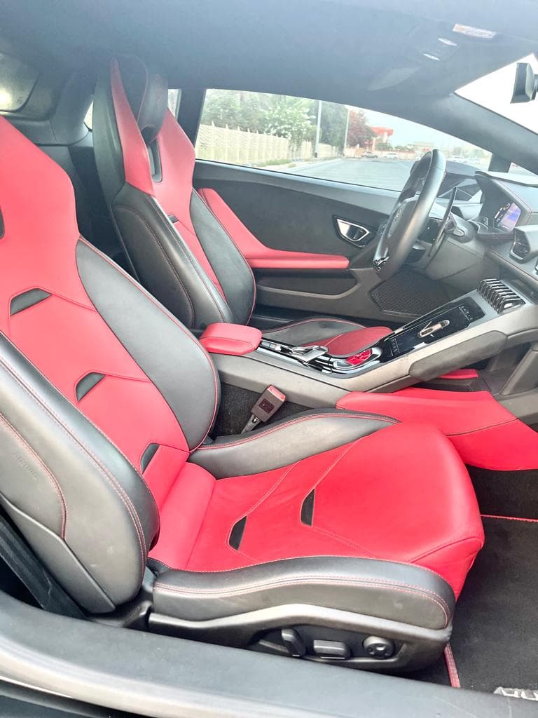 Location Lamborghini Huracan EVO 2021 Dubai - Vue 9