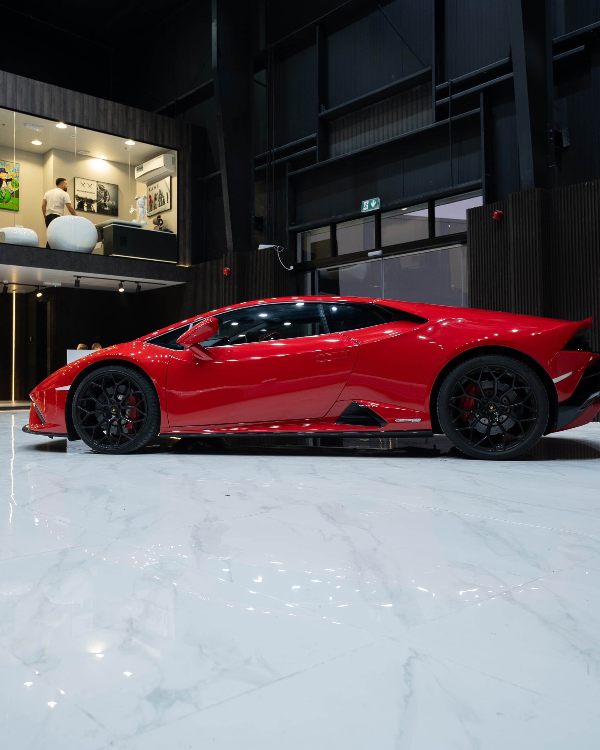 Lamborghini Huracan EVO Coupe 2022 huren Dubai - Weergave 2