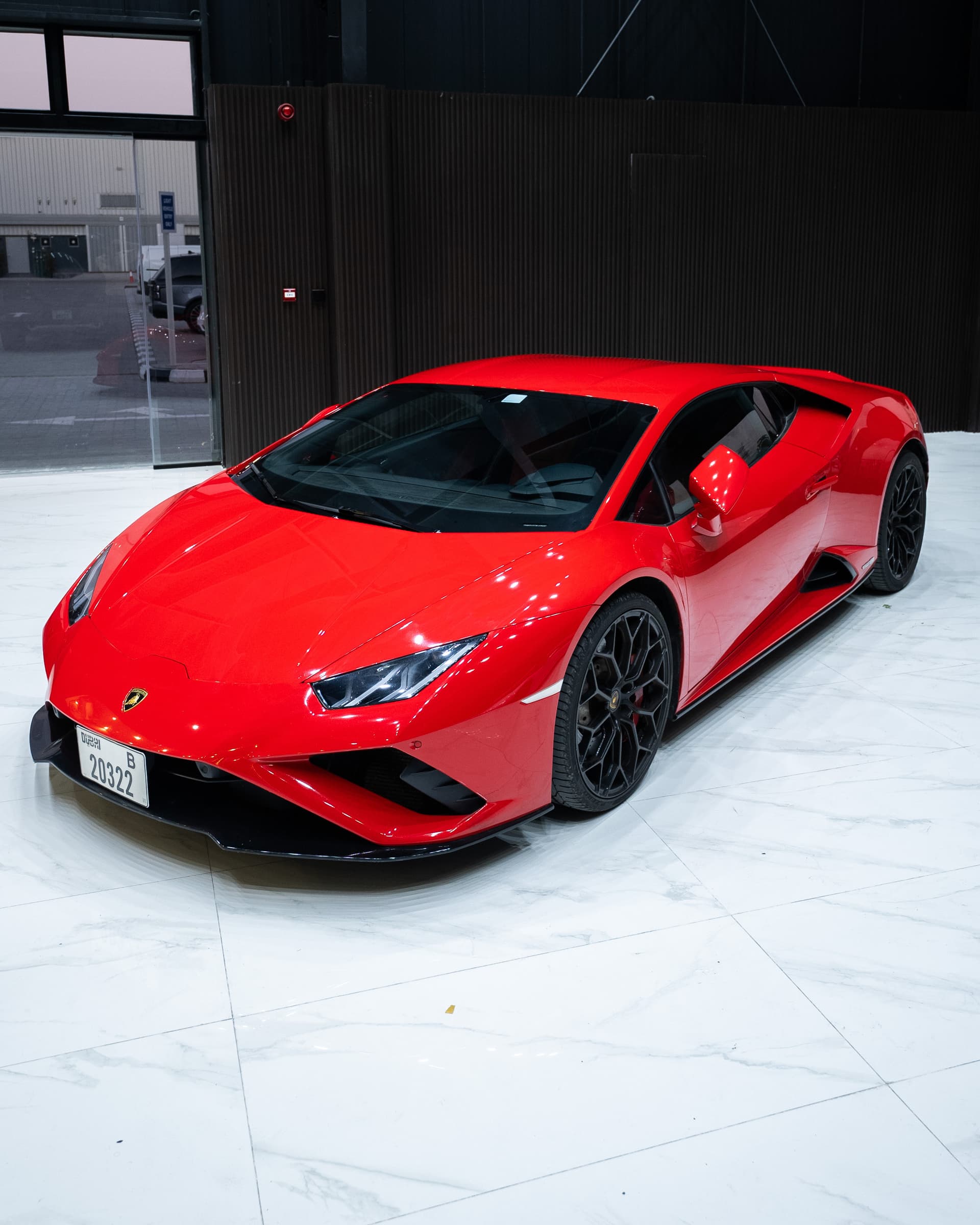 Lamborghini Huracan EVO Coupe 2022 huren Dubai - Weergave 3