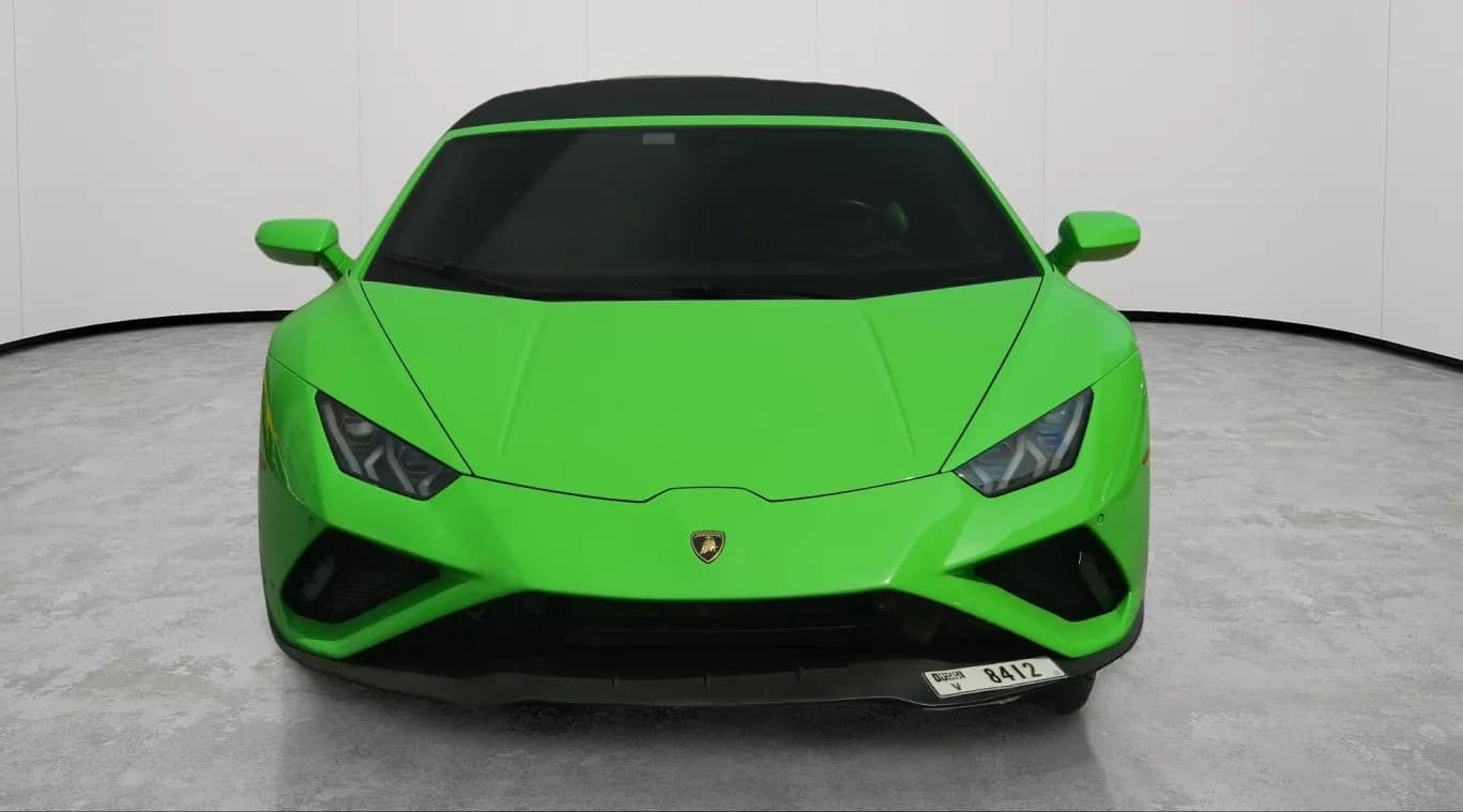 Lamborghini Huracan EVO Spyder 2021 huren Dubai - Vooraanzicht