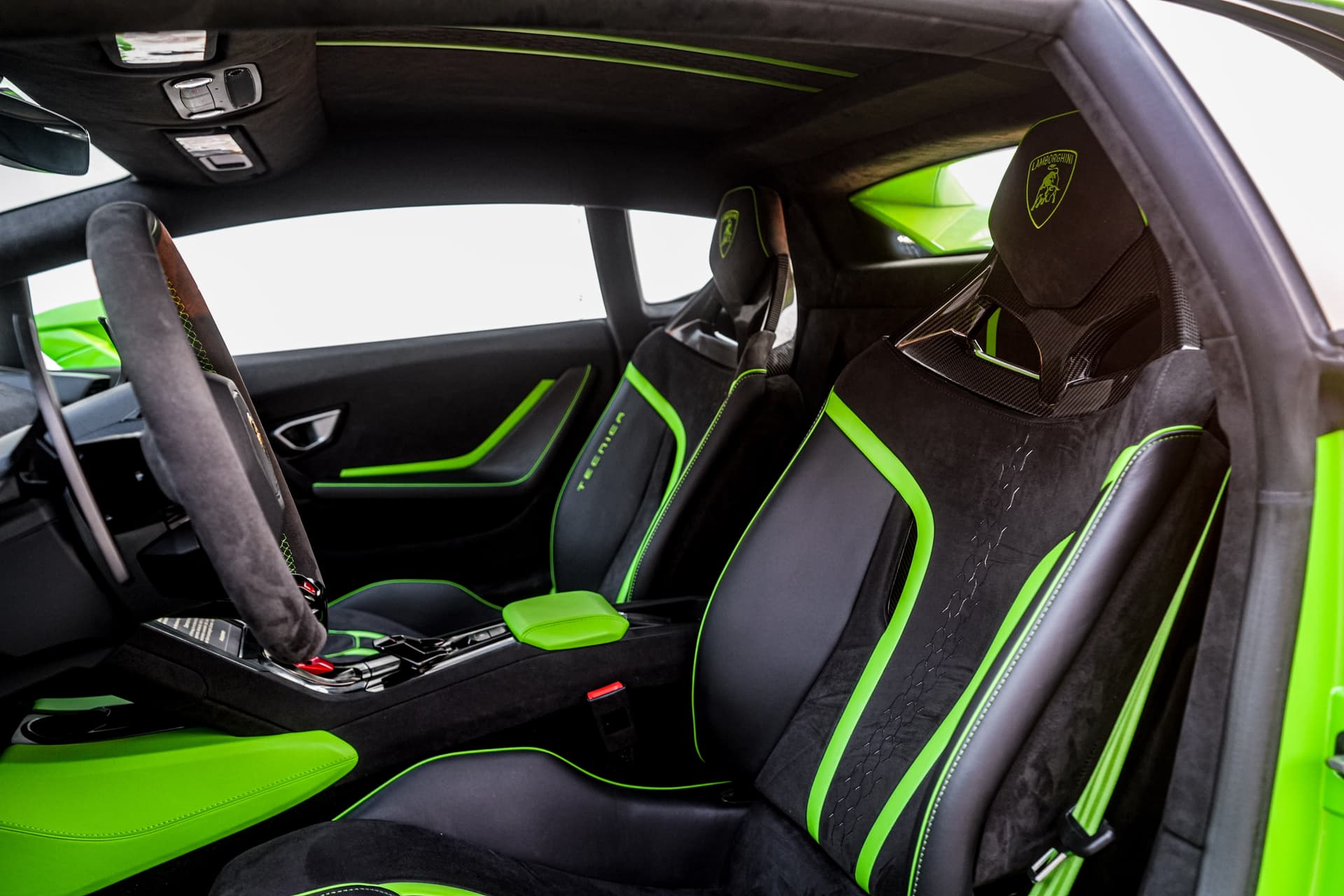 Lamborghini Huracan Tecnica 2025 huren Dubai - Weergave 2