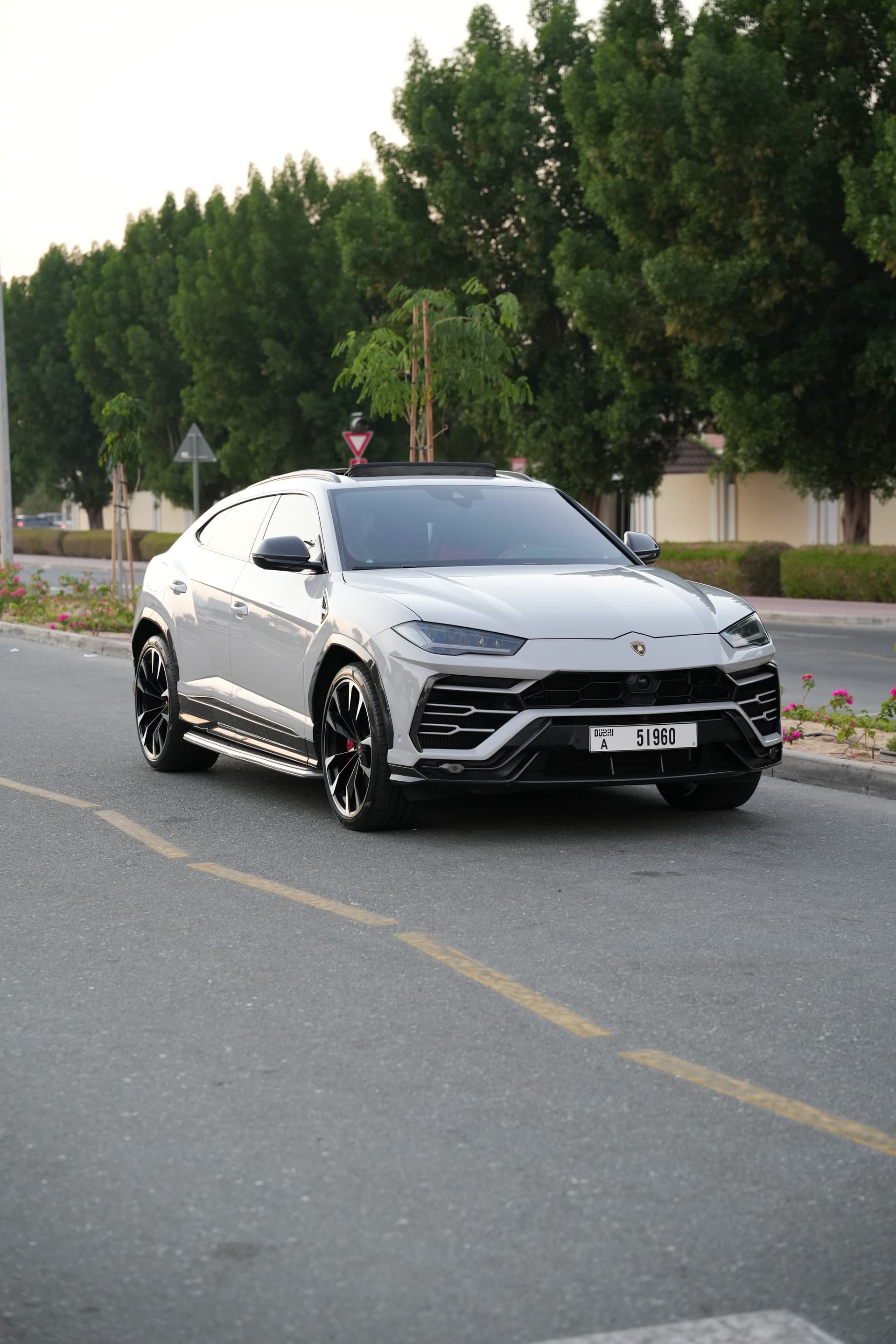 Lamborghini Urus 2020 mieten in Dubai - Frontansicht