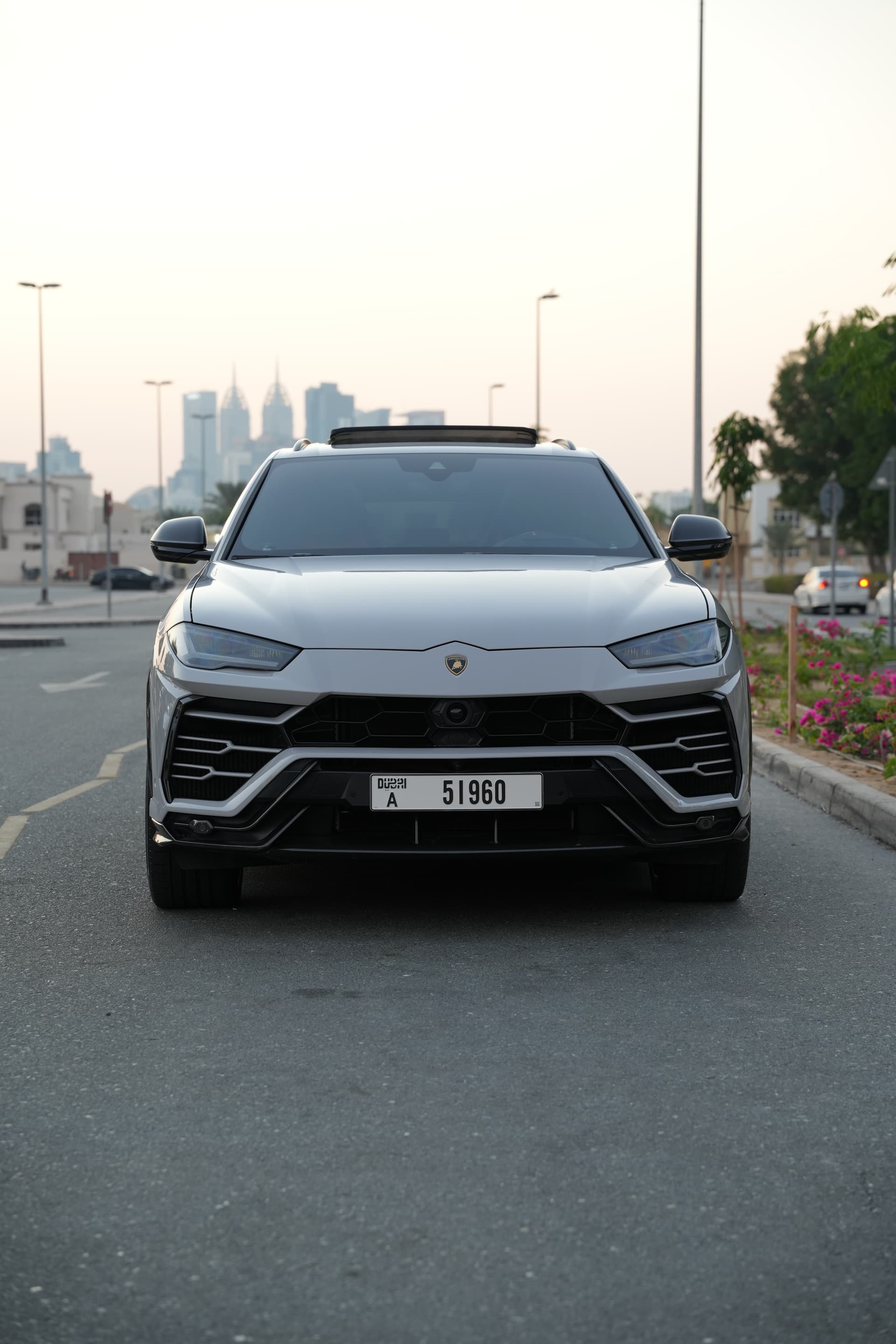 Lamborghini Urus 2020 mieten in Dubai - Ansicht 2