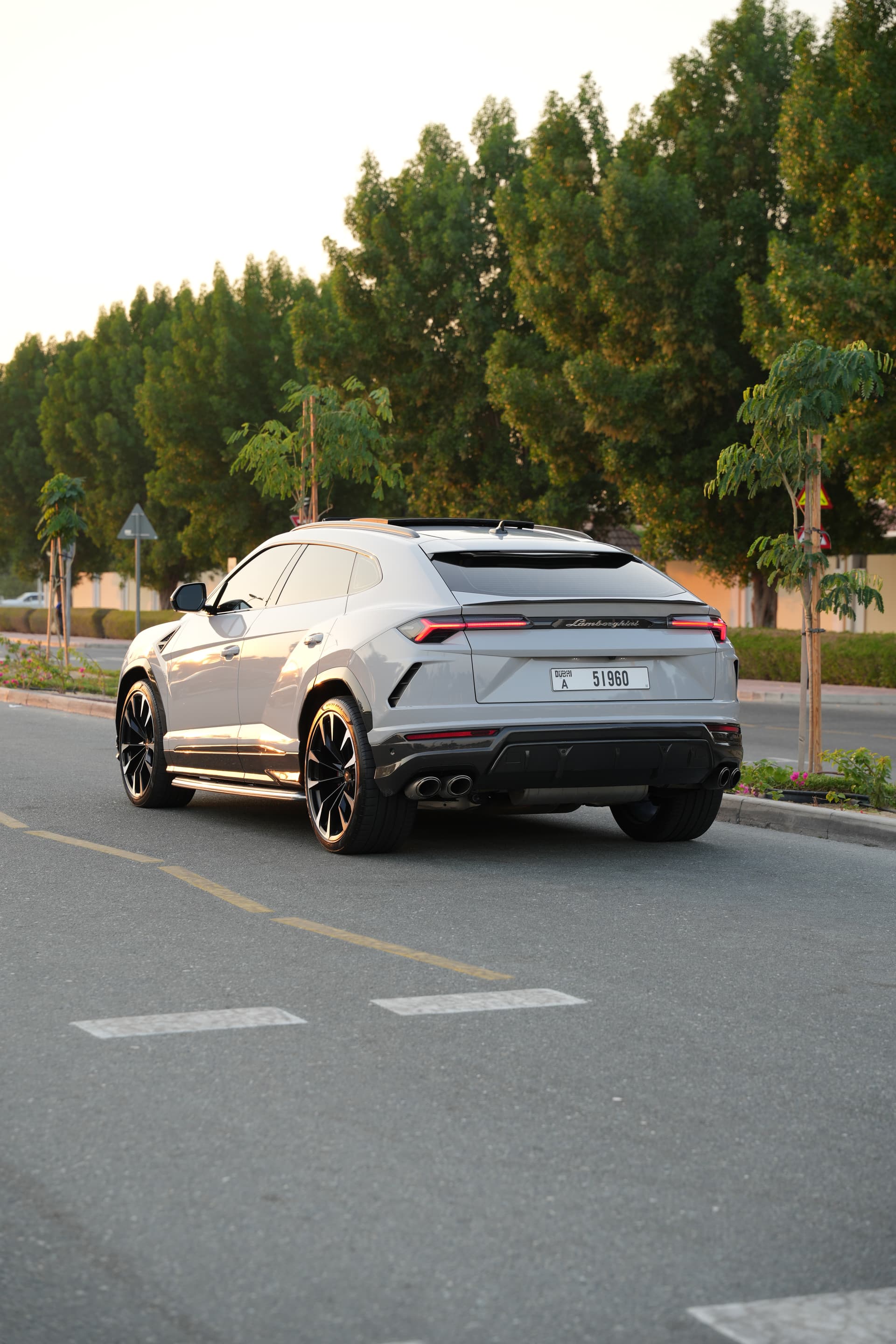 Lamborghini Urus 2020 mieten in Dubai - Ansicht 3