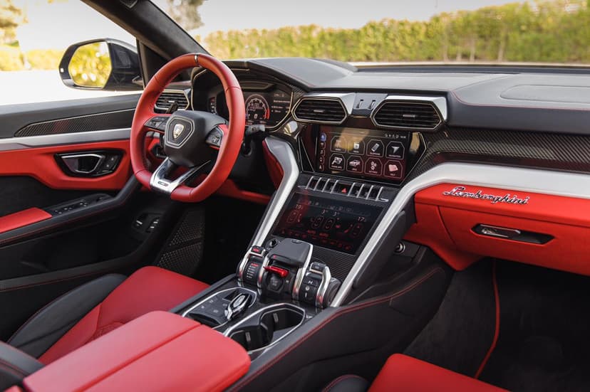 Lamborghini Urus 2021 Rental Dubai - View 6