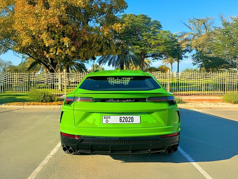 Lamborghini Urus 2021 mieten in Dubai - Ansicht 3