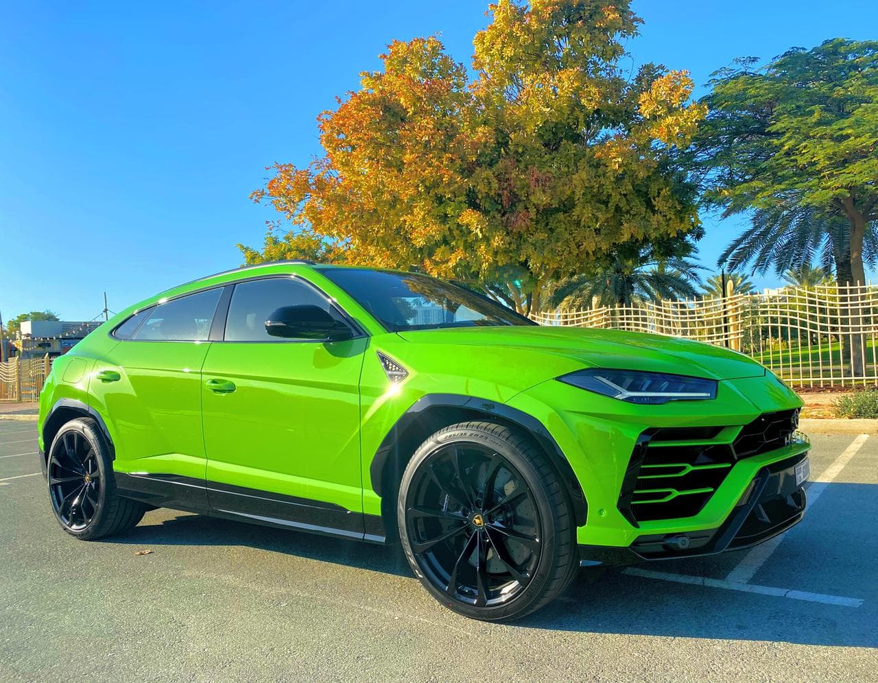 Lamborghini Urus 2021 mieten in Dubai - Ansicht 4