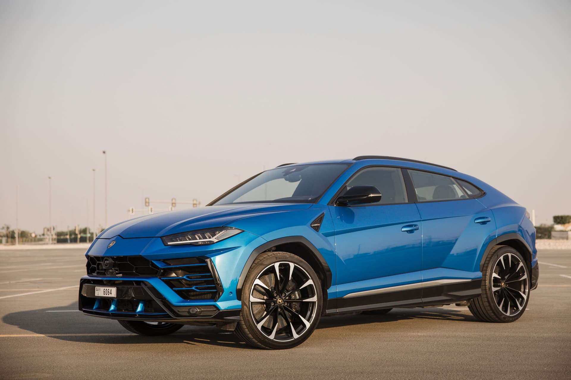 Lamborghini urus 2022 Rental Dubai - View 3