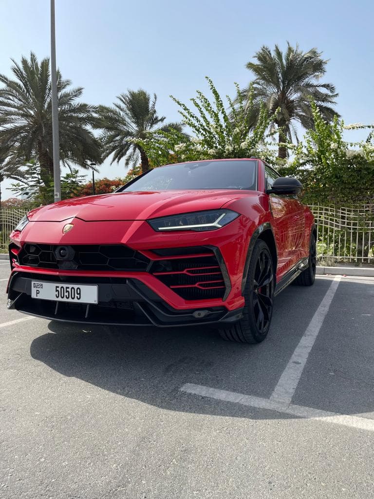 Lamborghini Urus 2022 mieten in Dubai - Ansicht 2