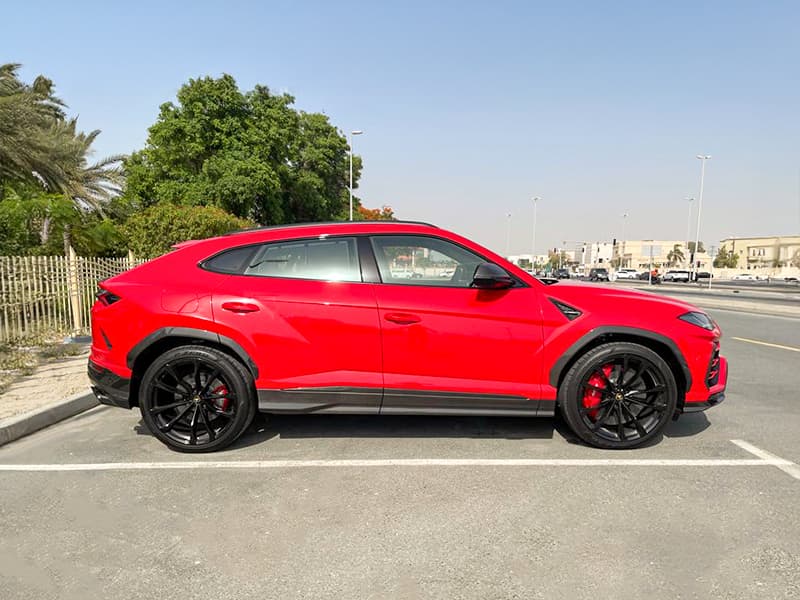 Lamborghini Urus 2022 mieten in Dubai - Ansicht 3