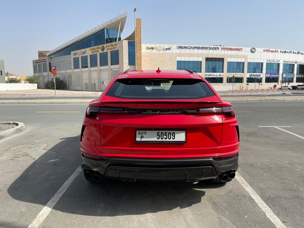 Lamborghini Urus 2022 mieten in Dubai - Ansicht 4