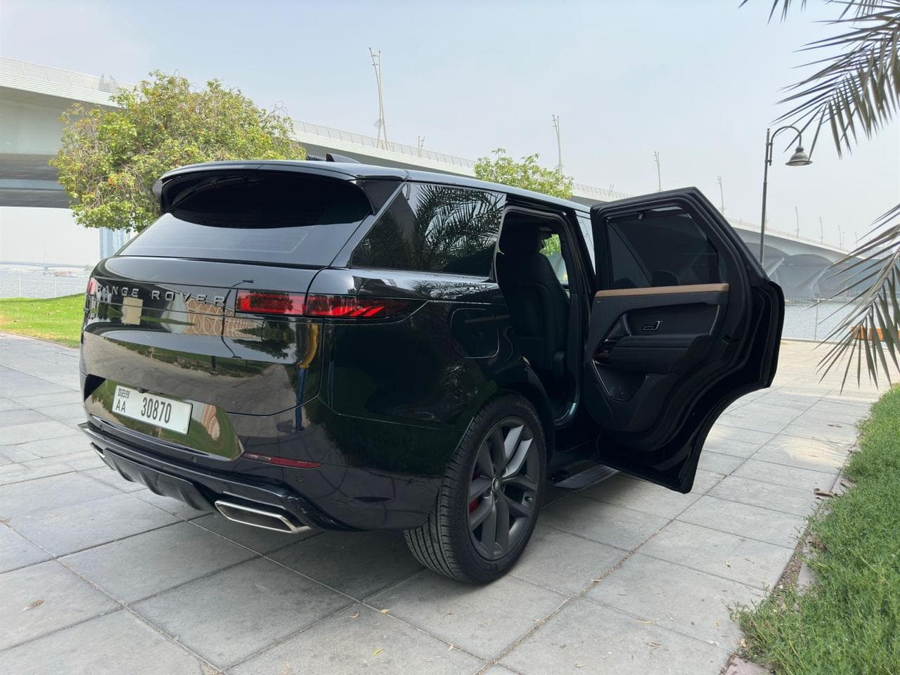Land Rover Range Rover Sport 2025 huren Dubai - Weergave 3