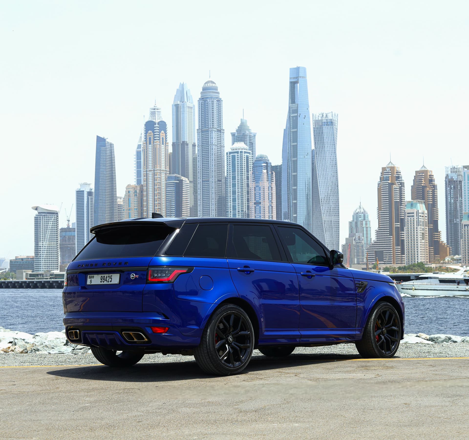 Land Rover Range Rover Sport SVR 2020 huren Dubai - Weergave 2