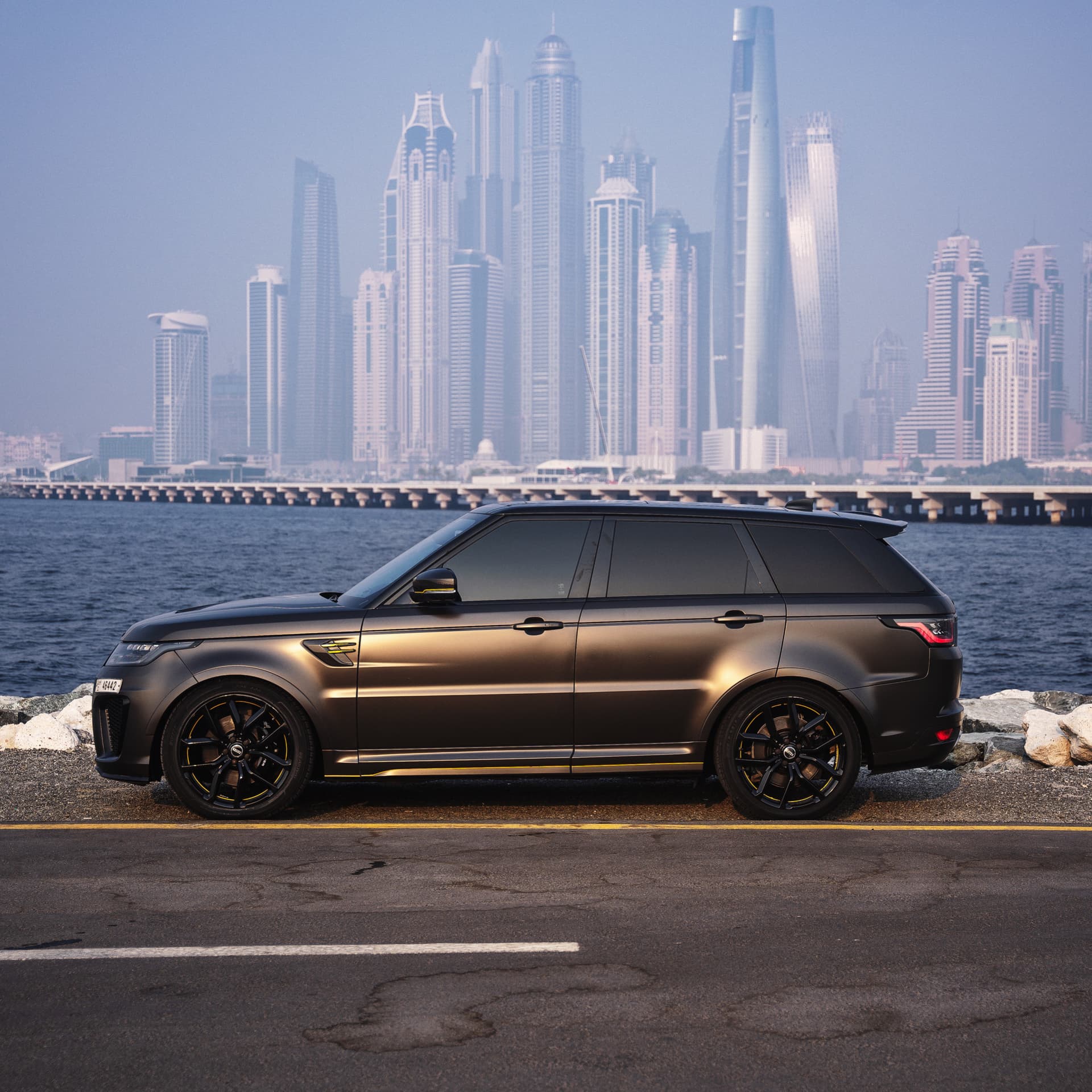 Land Rover Range Rover Sport SVR 2021 huren Dubai - Weergave 2