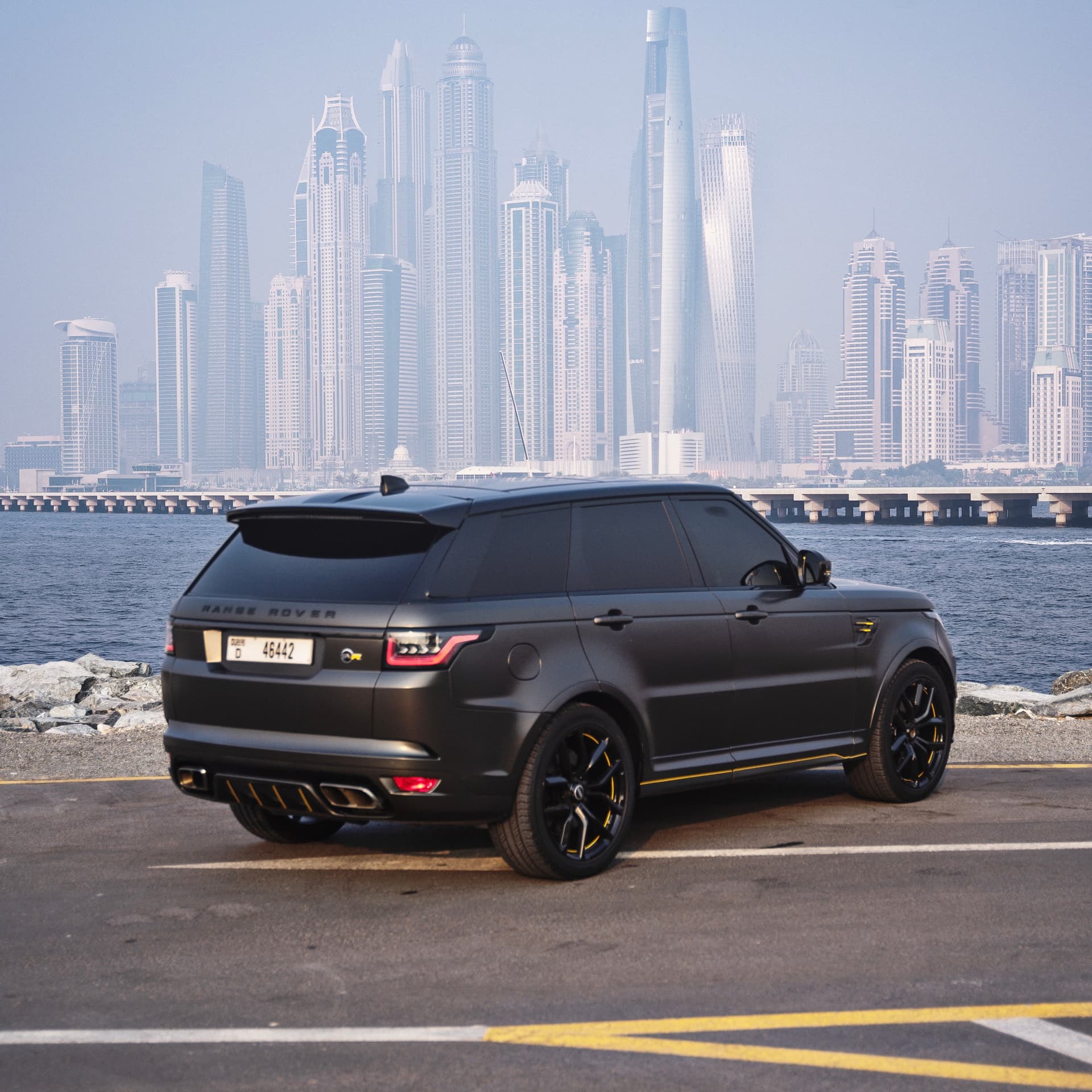 Land Rover Range Rover Sport SVR 2021 huren Dubai - Weergave 4