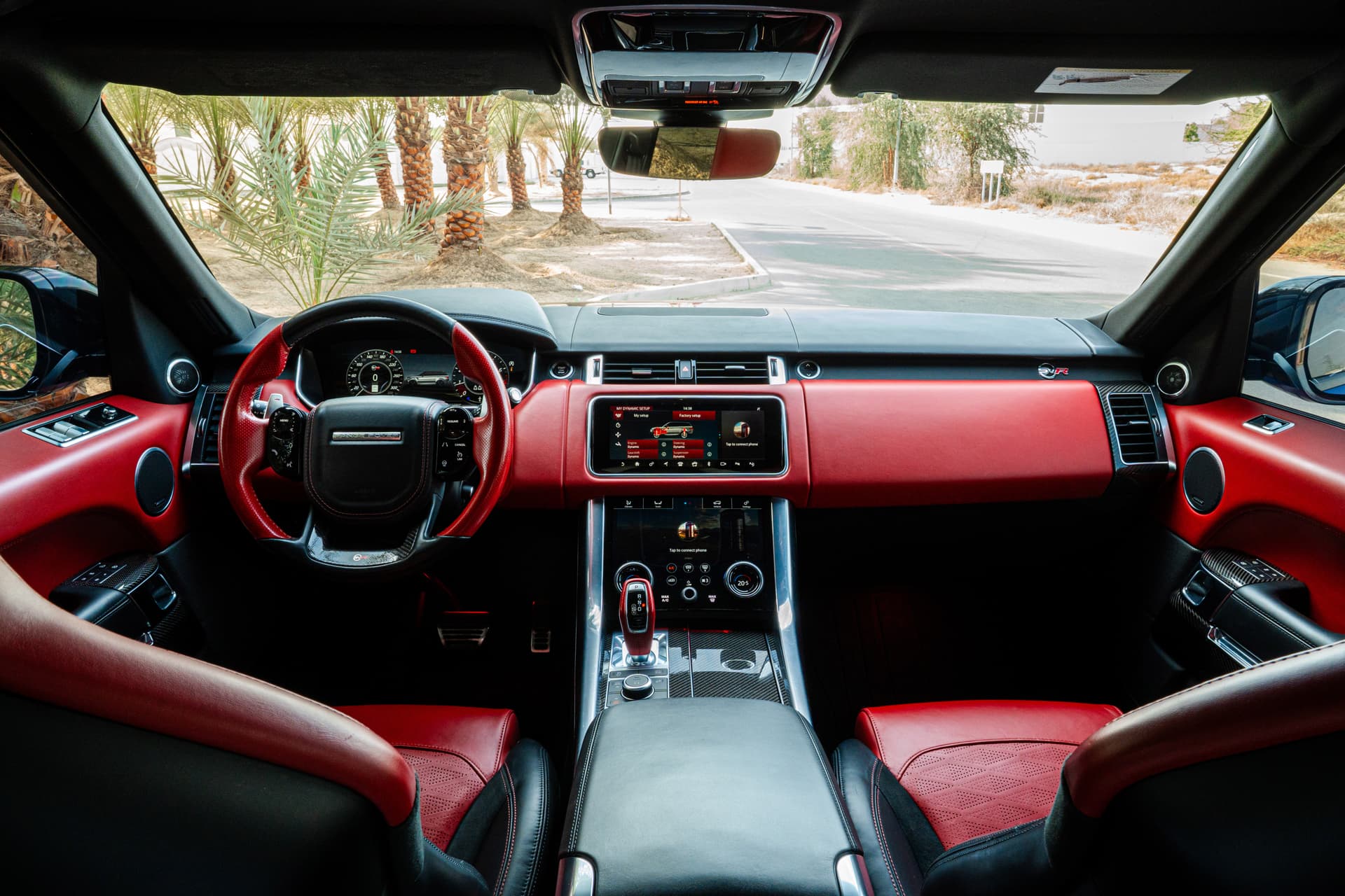 Land Rover Range Rover Sport SVR 2022 huren Dubai - Weergave 2