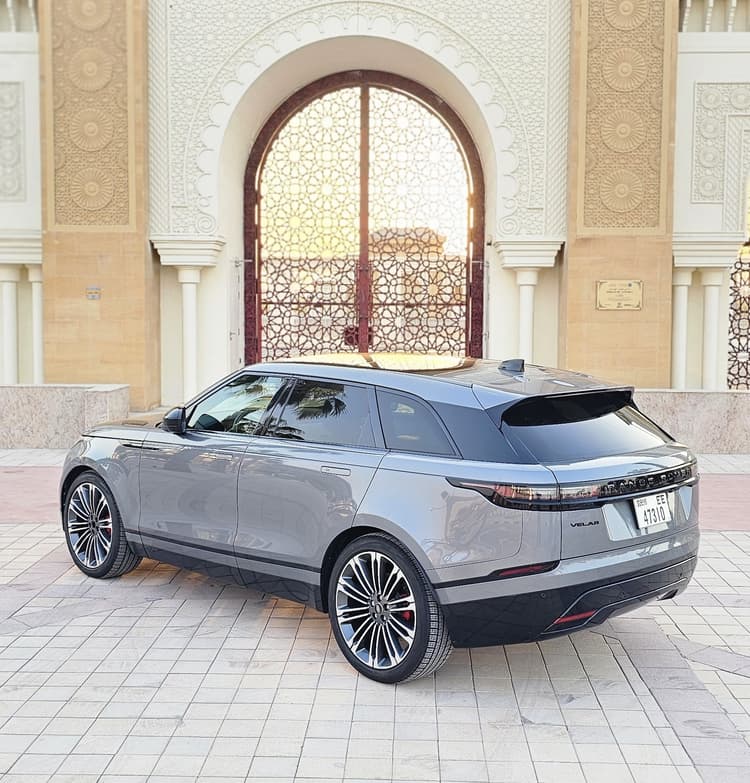 Land Rover Range Rover Velar SE Dynamic 2024 Rental Dubai - View 3