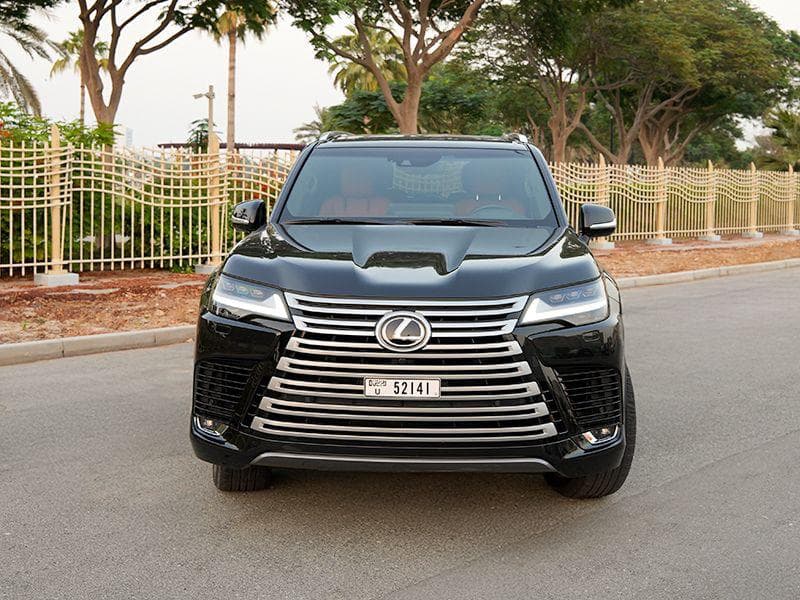 Lexus LX 600 2022 huren Dubai - Weergave 2