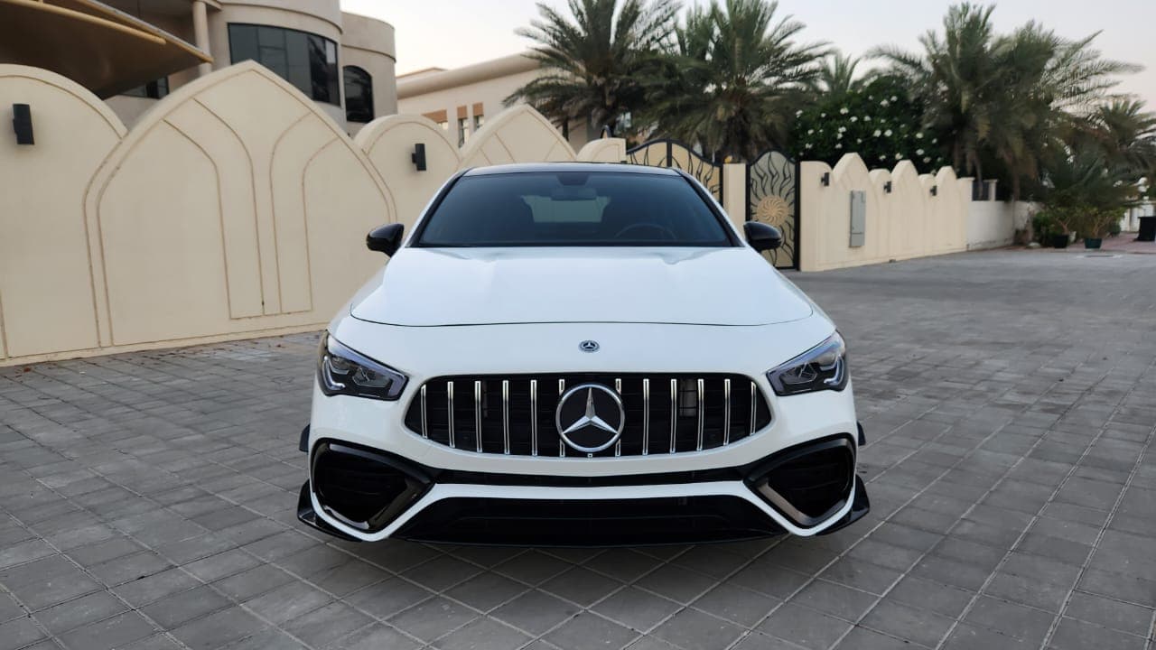Mercedes-Benz CLA 250 4MATIC 2020 huren Dubai - Weergave 2