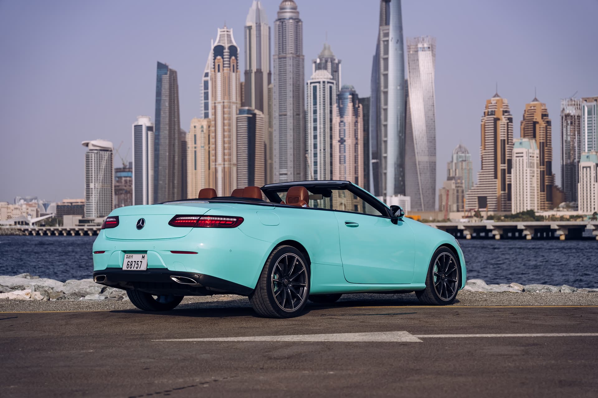 Mercedes-Benz E-Class E450 Cabriolet 2021 huren Dubai - Weergave 3