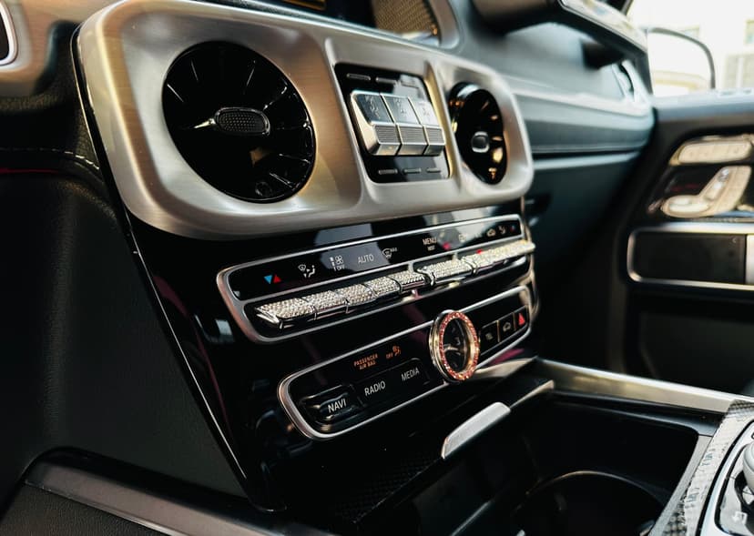 Mercedes-Benz G-Class 2021 huren Dubai - Weergave 7