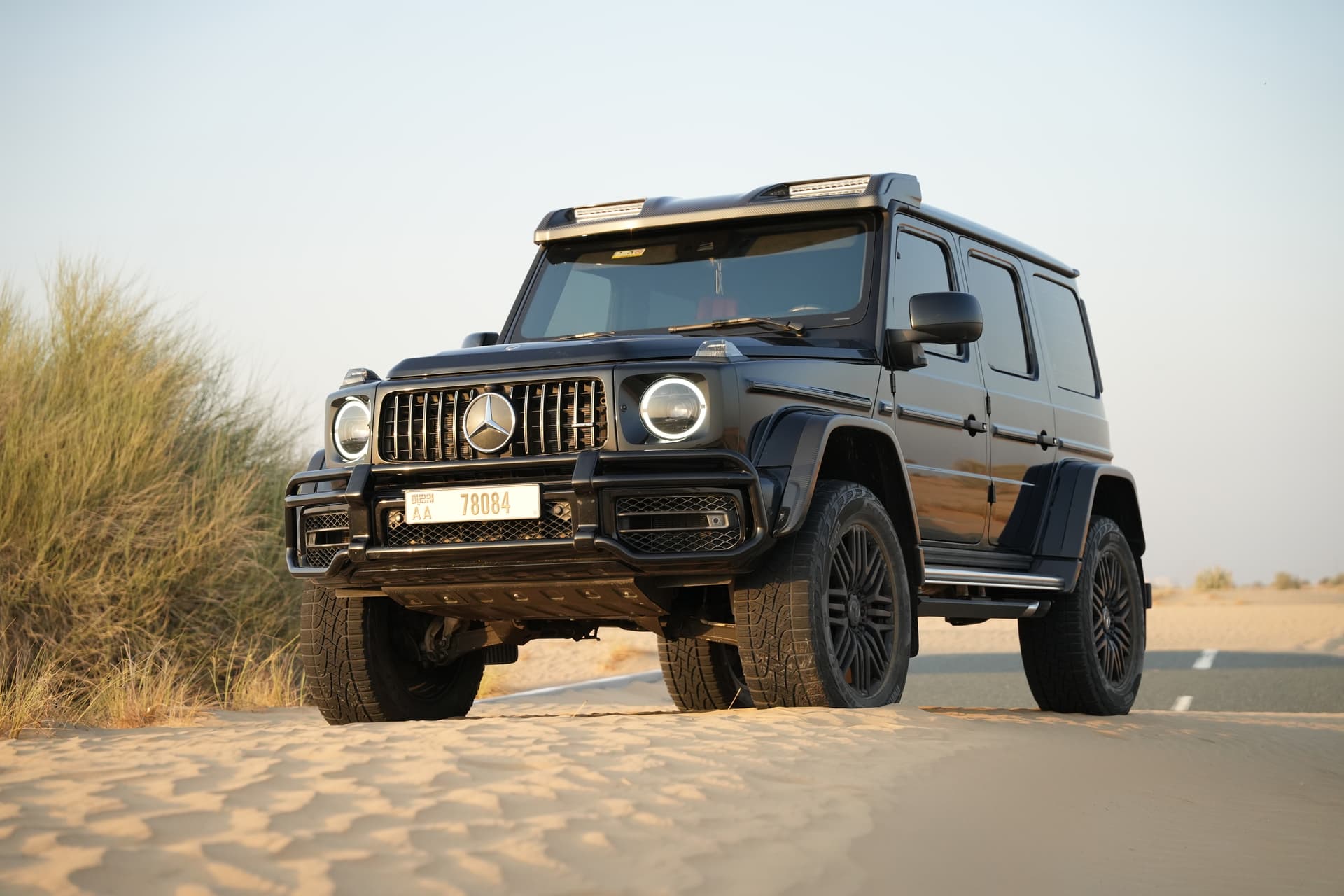 Mercedes-Benz G-Class 2022 huren Dubai - Vooraanzicht