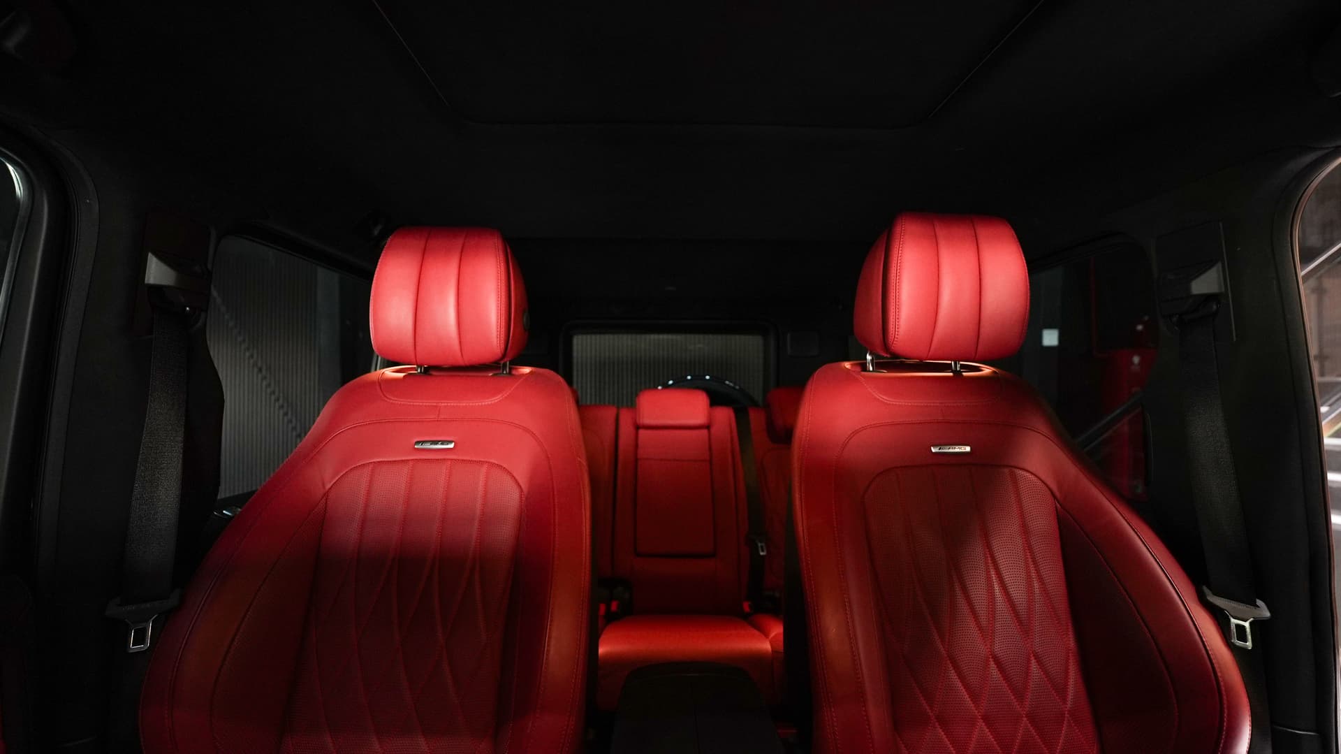 Mercedes-Benz G63 2023 huren Dubai - Weergave 4