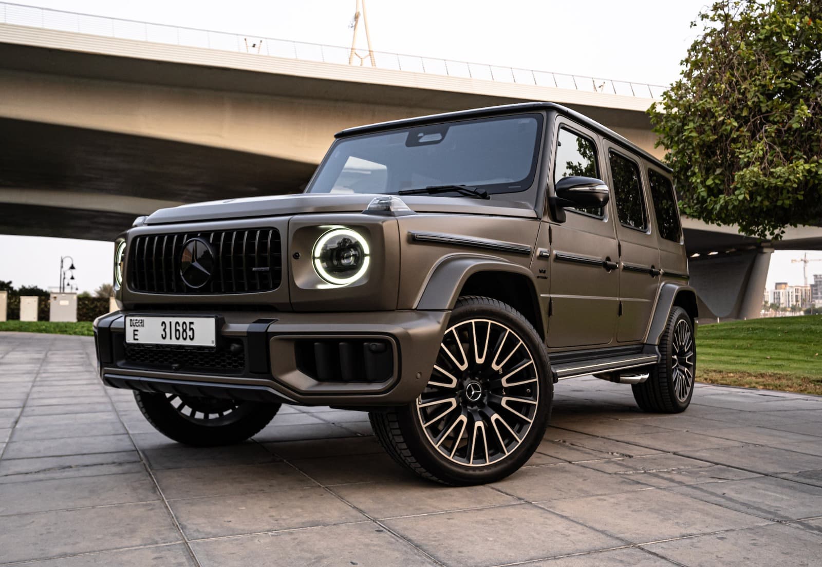 Mercedes-Benz G63 AMG 2025 huren Dubai - Vooraanzicht