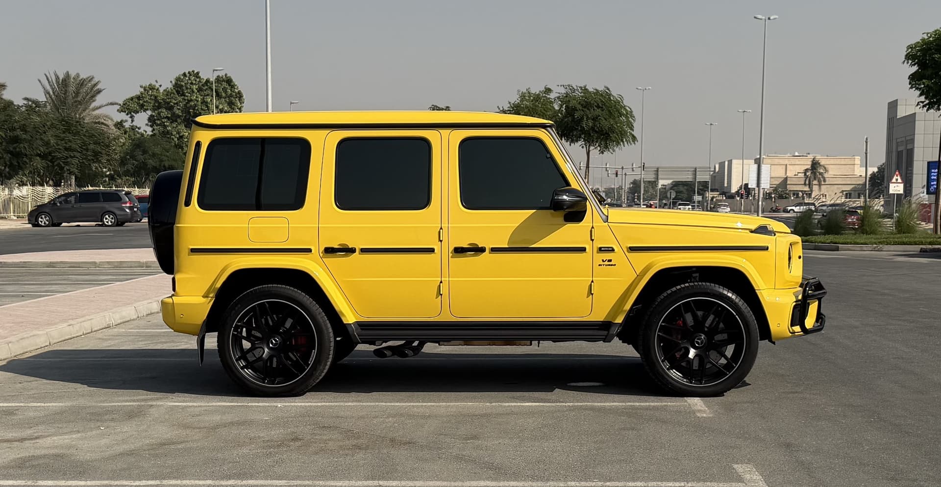Mercedes-Benz G63 AMG 2025 mieten in Dubai - Ansicht 4
