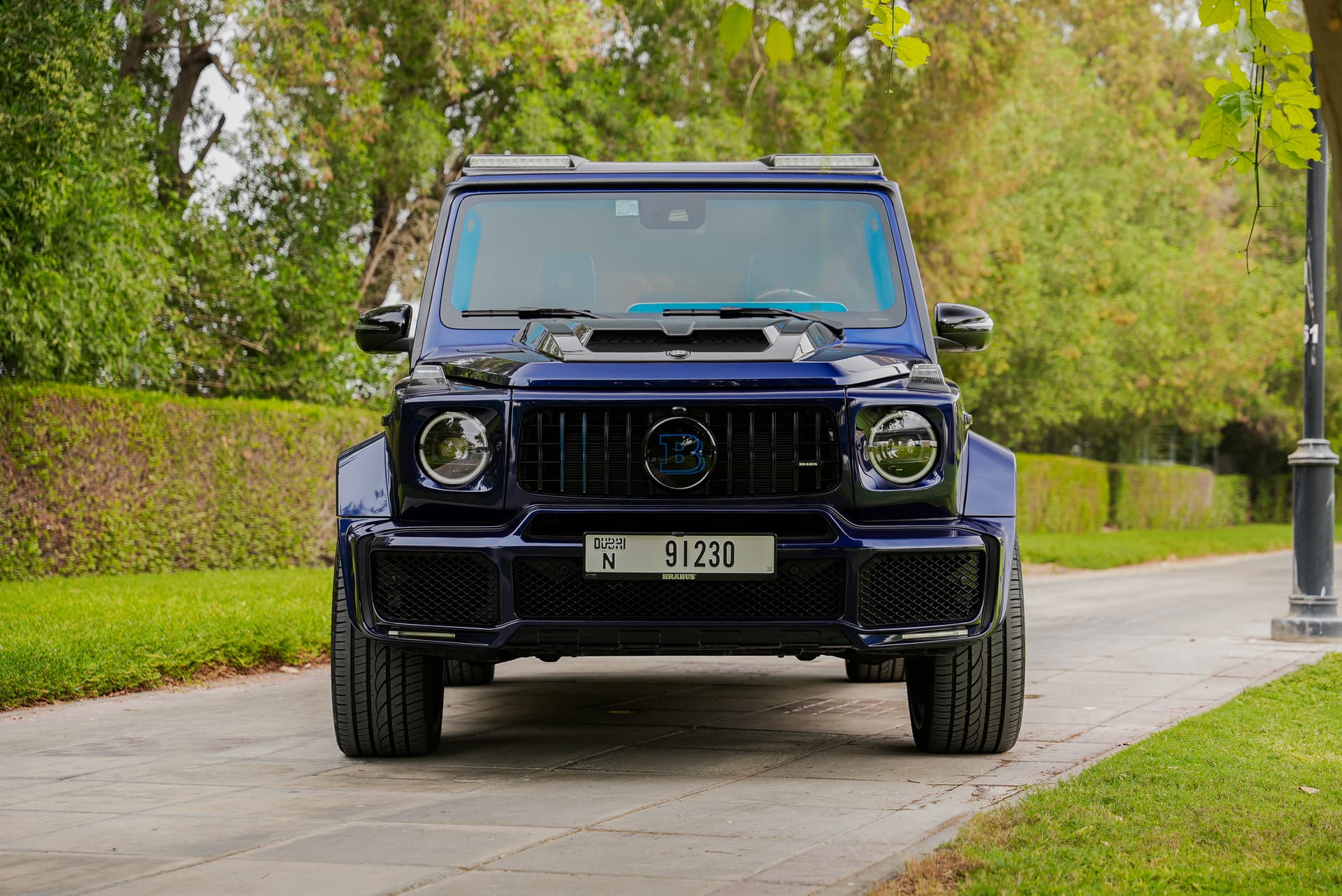 Mercedes-Benz G63 Brabus 700 2023 huren Dubai - Weergave 3
