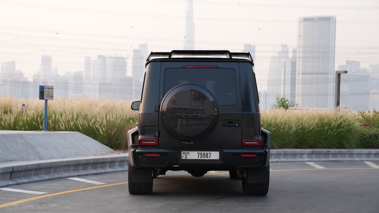 Location Mercedes-Benz G63 Brabus 800 2022 Dubai - Vue 4