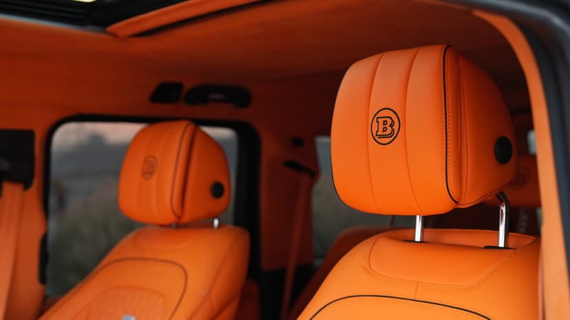 Location Mercedes-Benz G63 Brabus 800 2022 Dubai - Vue 7