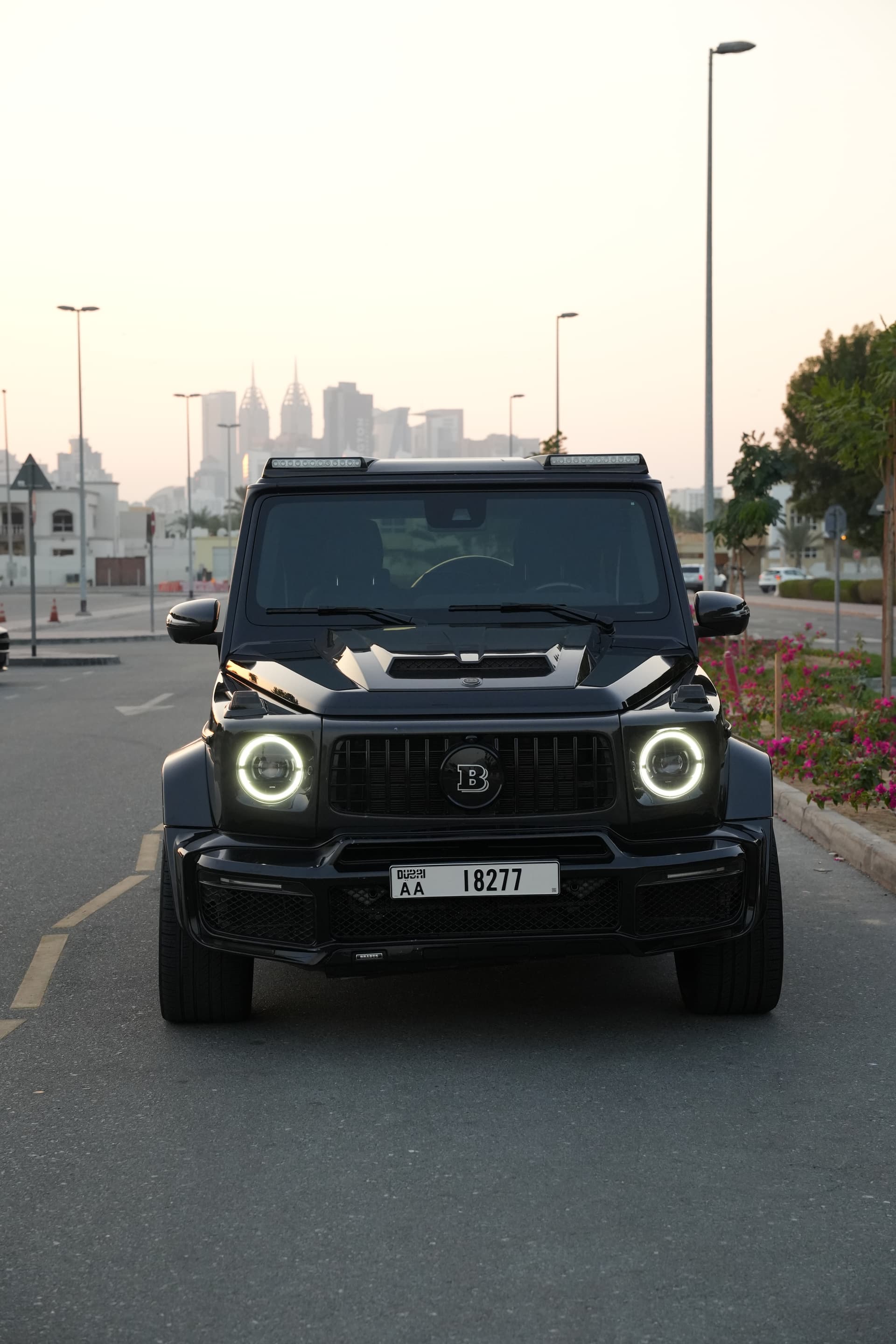 Mercedes-Benz G63 Brabus 800 2023 mieten in Dubai - Ansicht 2