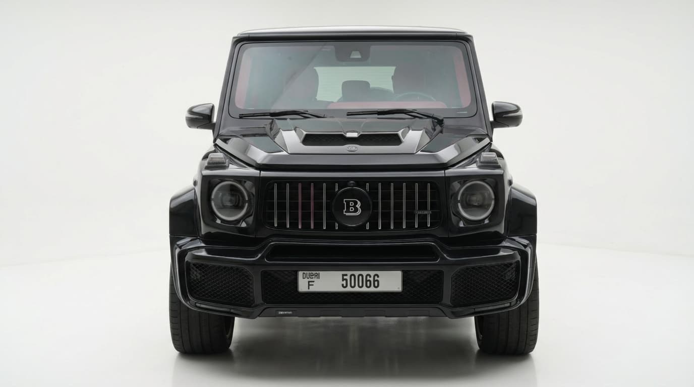 Mercedes-Benz G63 Brabus 800 2025 huren Dubai - Vooraanzicht