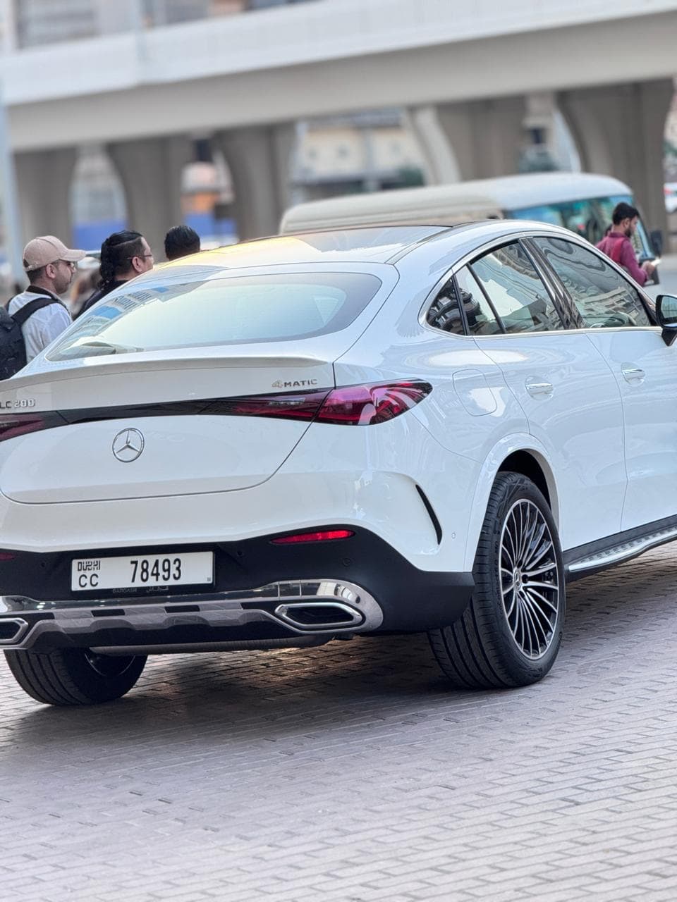 Mercedes-Benz GLC 200 2025 huren Dubai - Weergave 2