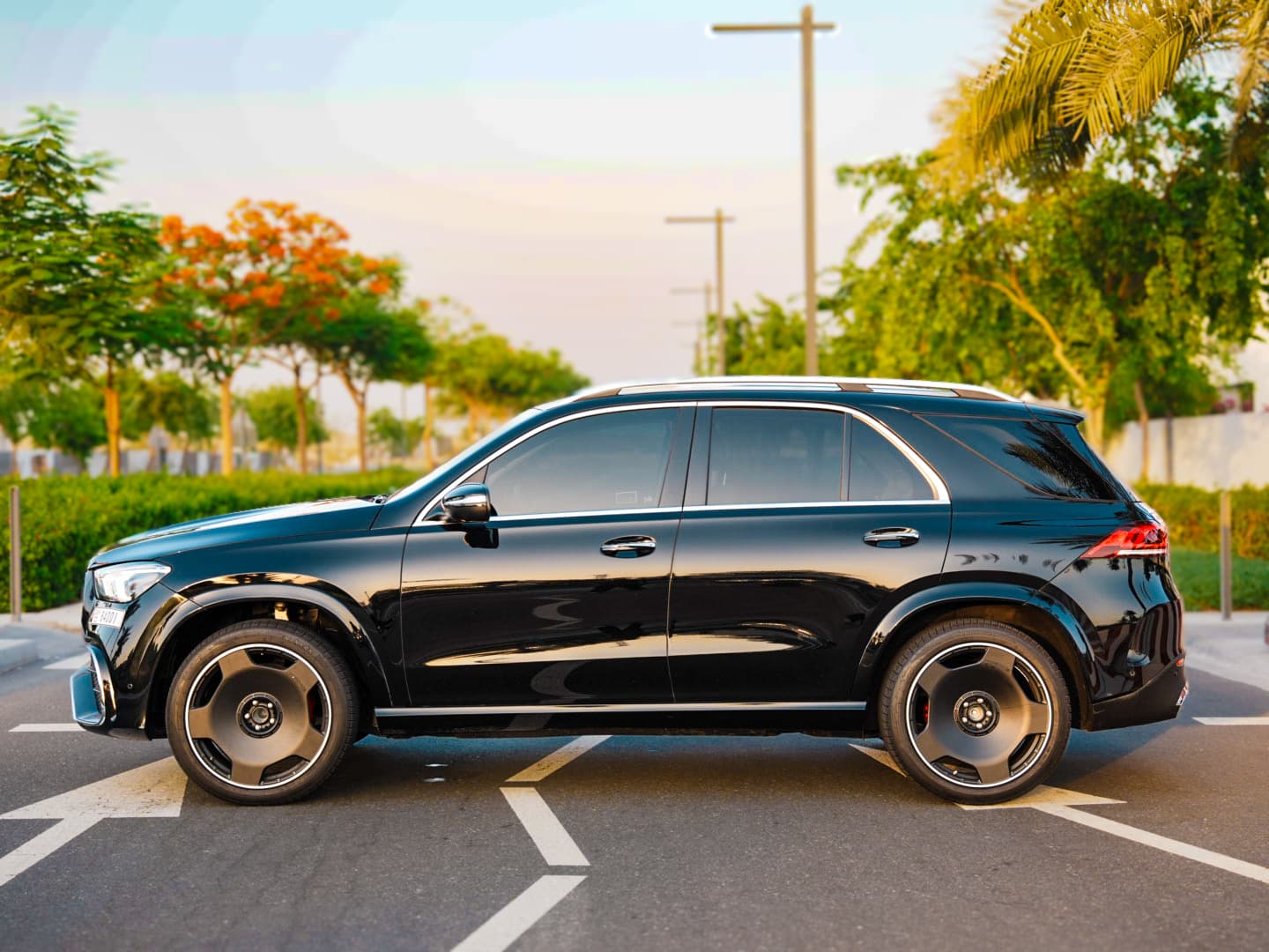 Mercedes-Benz GLE 350 2022 huren Dubai - Weergave 4