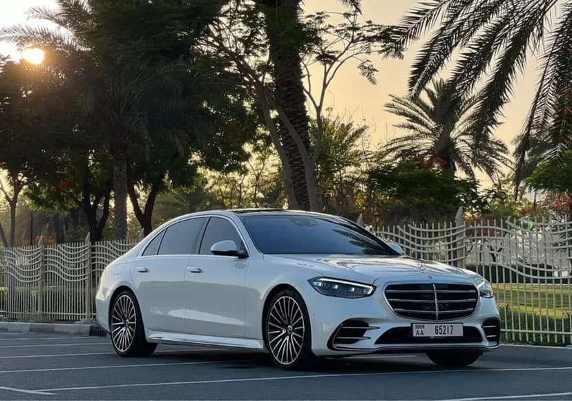 Mercedes-Benz S-Class 580 2022 Rental Dubai - View 3