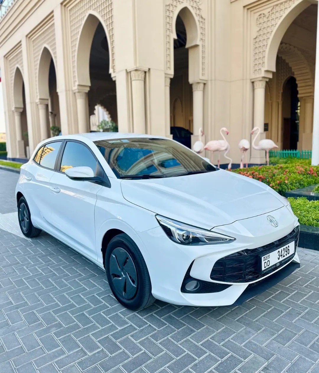 MG MG3 2025 mieten in Dubai - Frontansicht