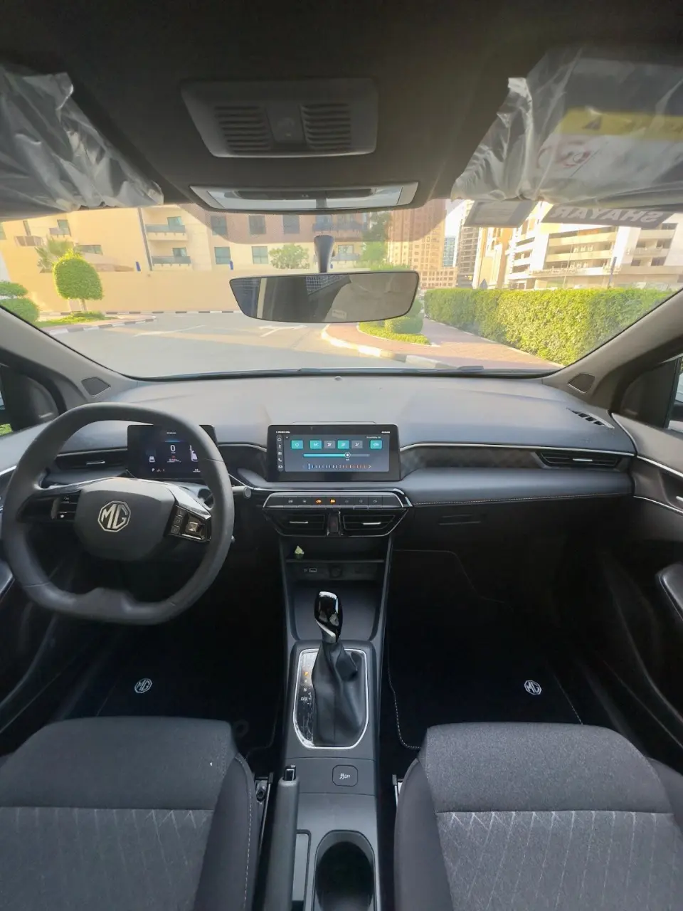 MG MG3 2025 mieten in Dubai - Ansicht 3
