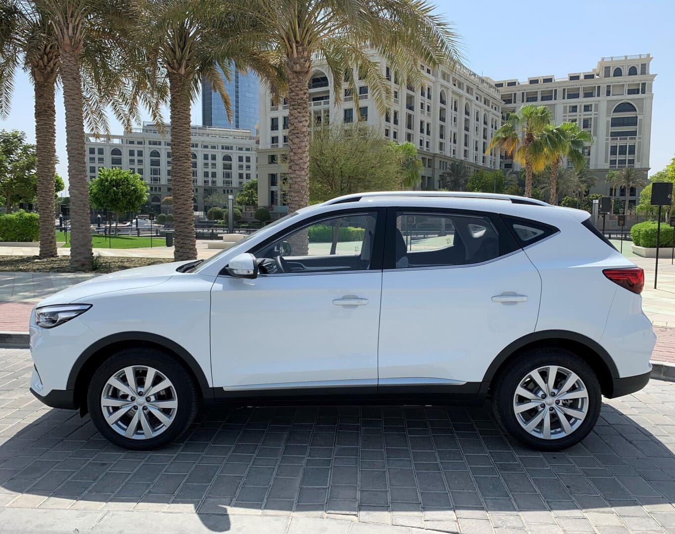 MG ZS 2023 mieten in Dubai - Ansicht 4