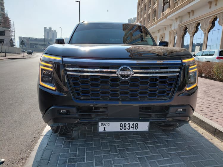 Location Nissan Patrol 2025 Dubai - Vue 2