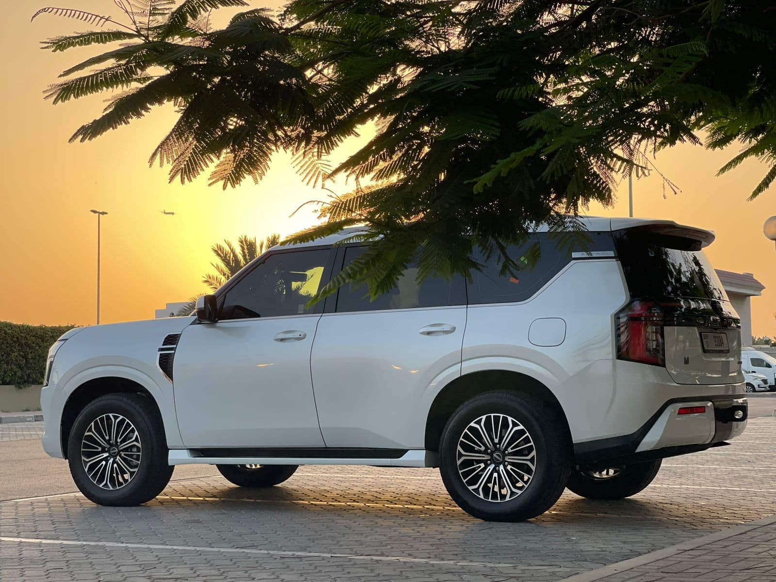 Nissan Patrol 2026 mieten in Dubai - Ansicht 2
