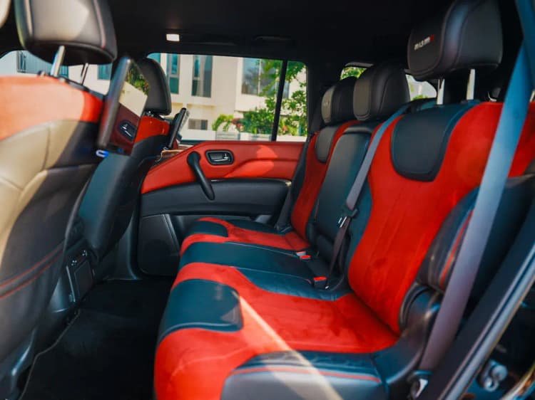 Nissan Patrol Nismo 2024 huren Dubai - Weergave 4