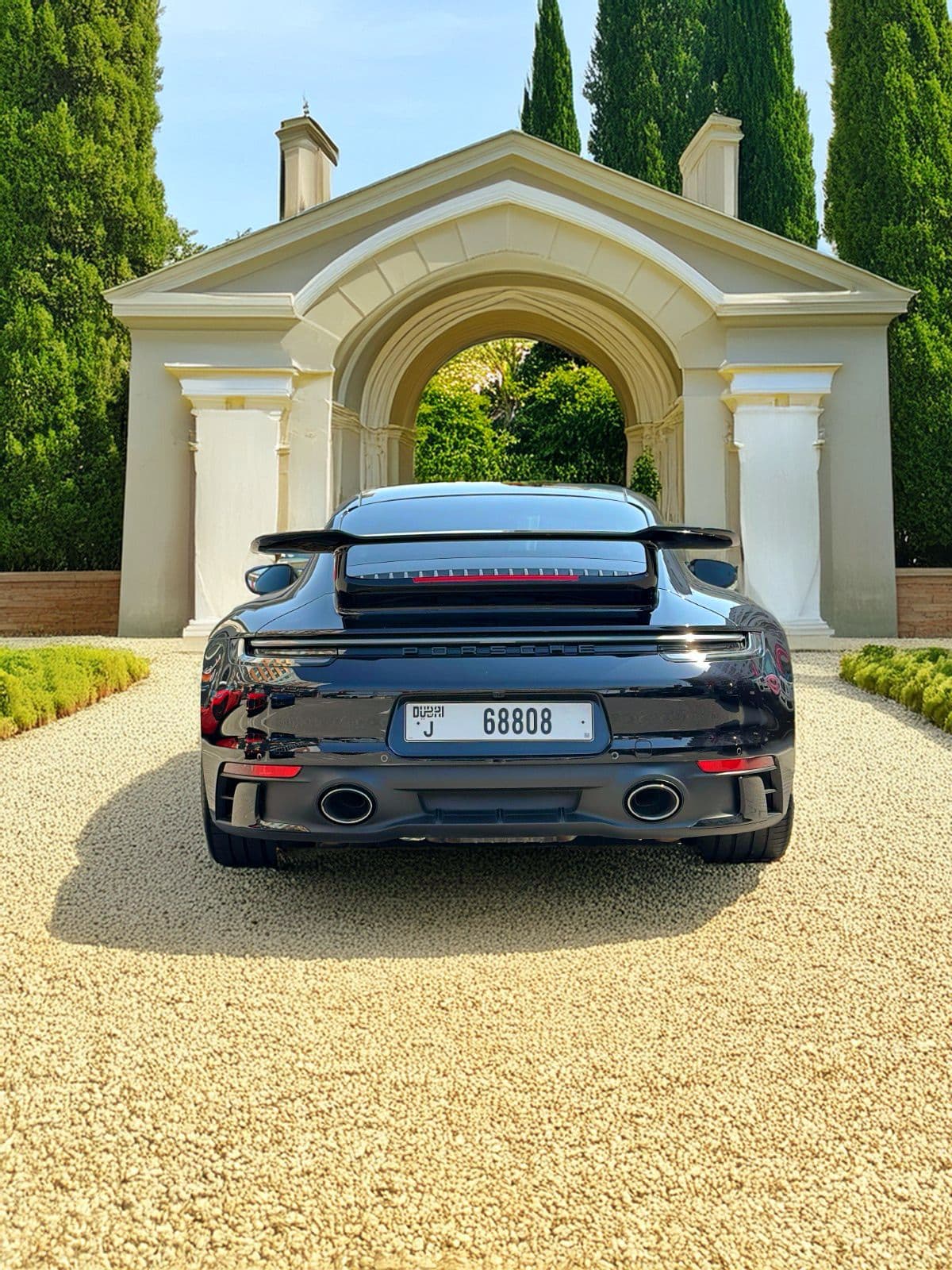 Porsche 911 2022 mieten in Dubai - Ansicht 3