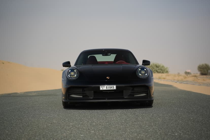 Alquiler Porsche 911 Carrera 2025 Dubai - Vista 3