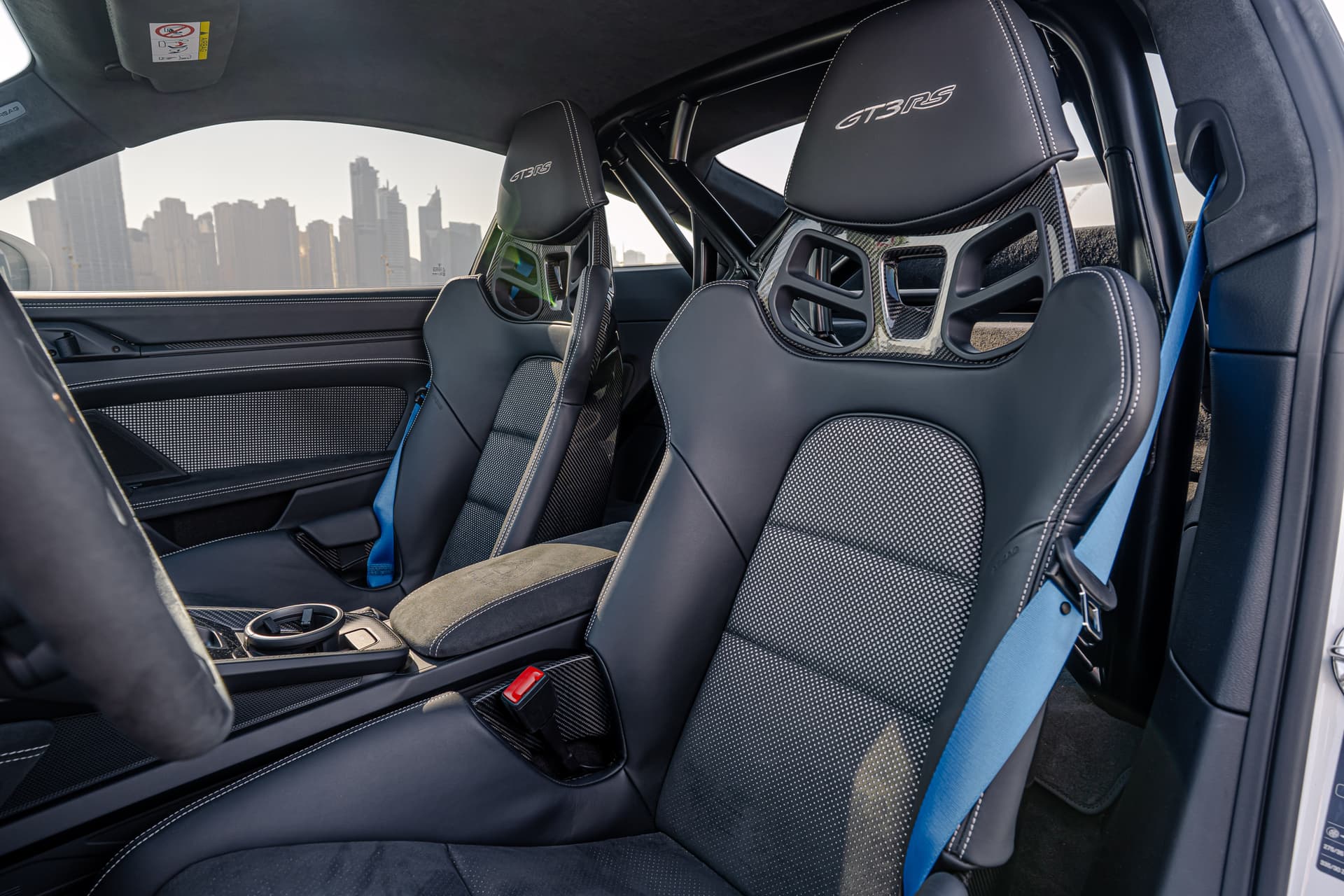 Porsche 911 GT3 RS 2025 huren Dubai - Weergave 3