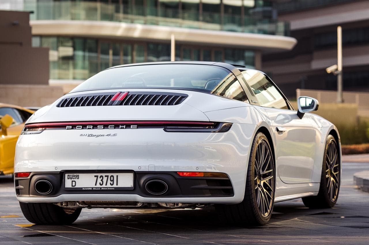 Porsche 911 Targa 4s 2022 Rental Dubai - View 2